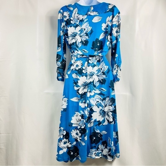 Robert Louis Women’s Sz Med. Blue W/ White Floral Ruffle V-Neck Faux Wrap Dress - Picture 5 of 7